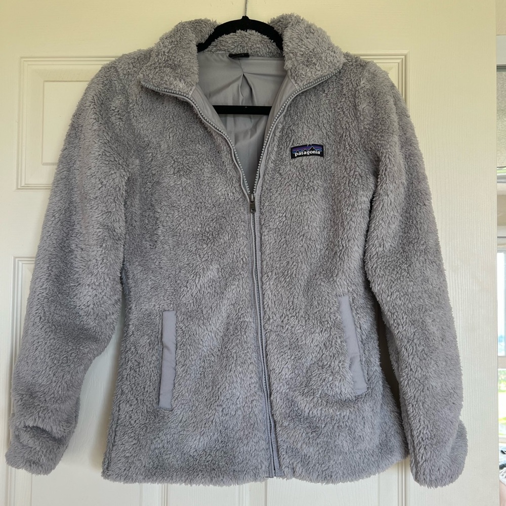 Patagonia fleece zip up jacket. Size XS. Gray